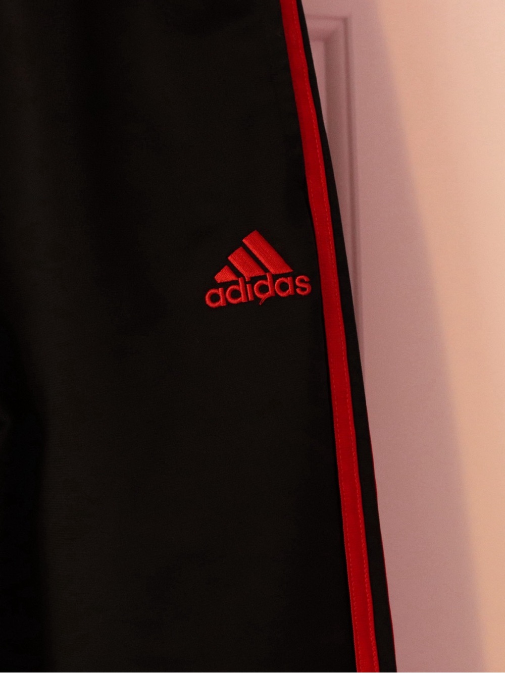 Kids Adidas Pants - Picture 2 of 3